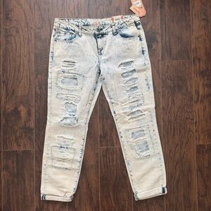 NWT Mudd Jeans Size 11 Acid Wash Super Distressed Skinny Jeans
